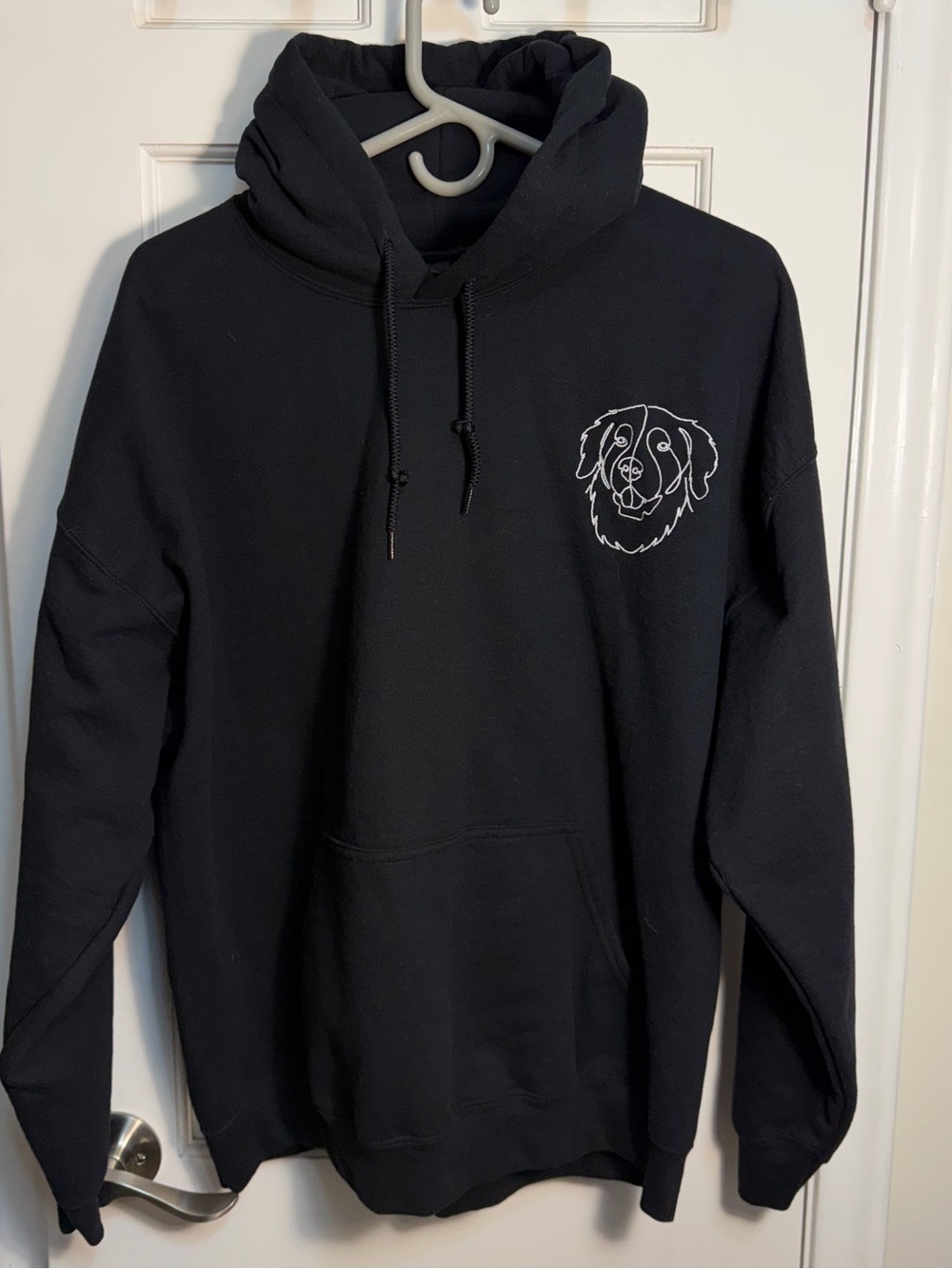 Gildan Black Heavy Blend Hoodie with Dog Stitch Men’s XL